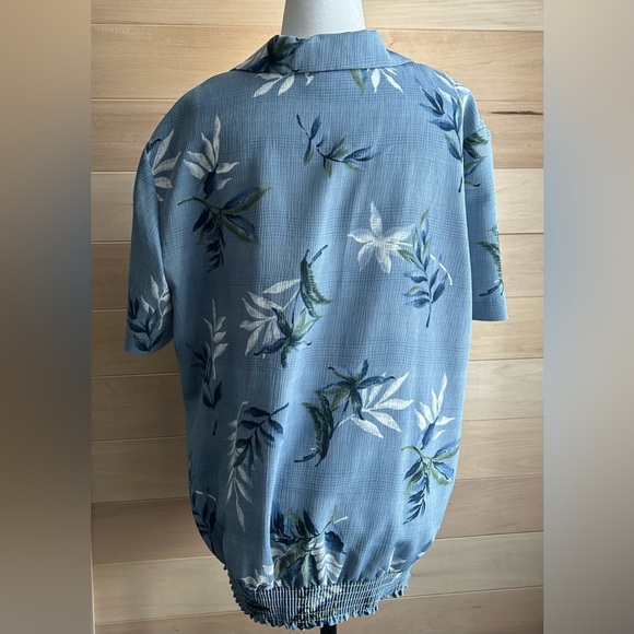 East west fashion, size L floral/beach theme button up with elastic waist - Picture 5 of 8